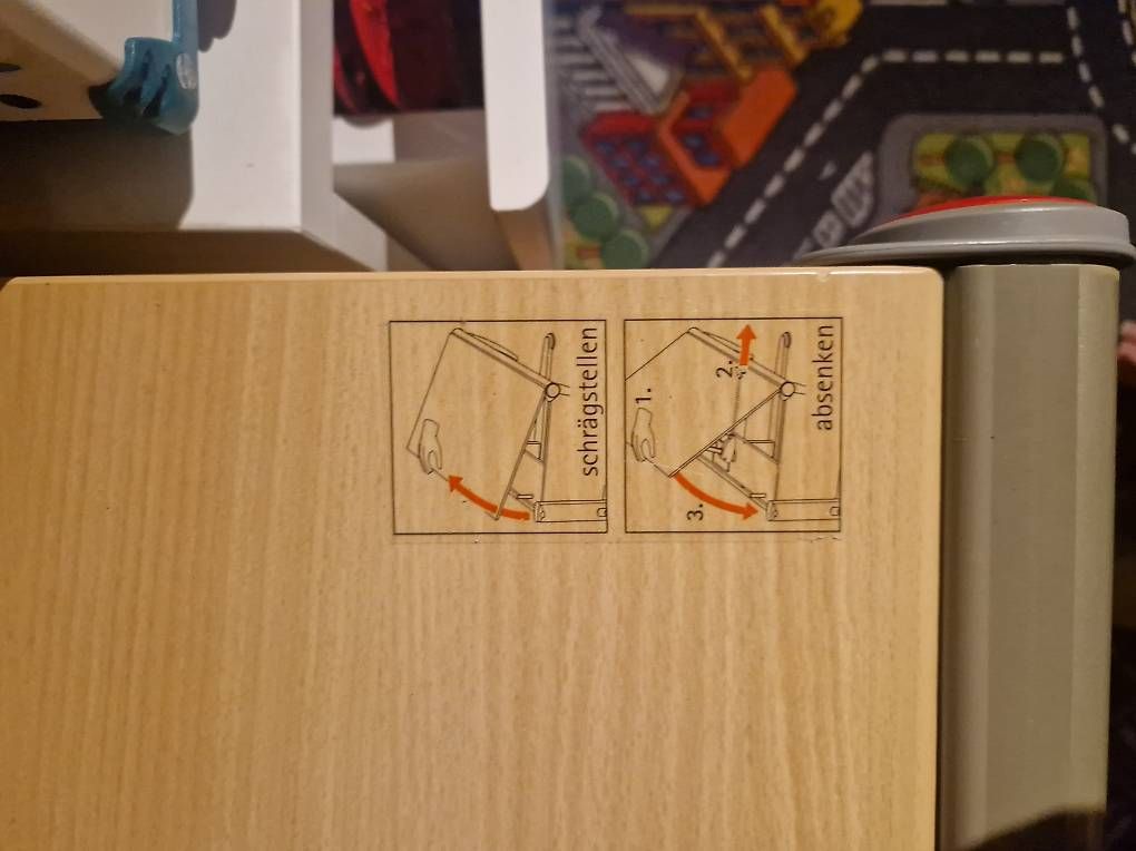 Bureaux: Pult höhenverstelbar – D'occasion à Sax par Curly1986 1
