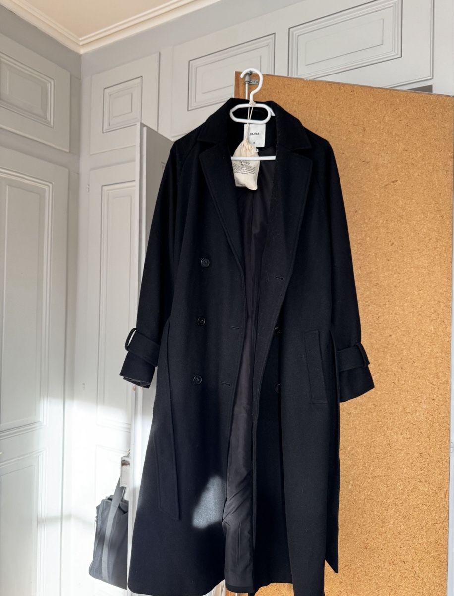 Manteaux: BLACK BELTED COAT – Neuf (Voir description) à Bern par FashionK92