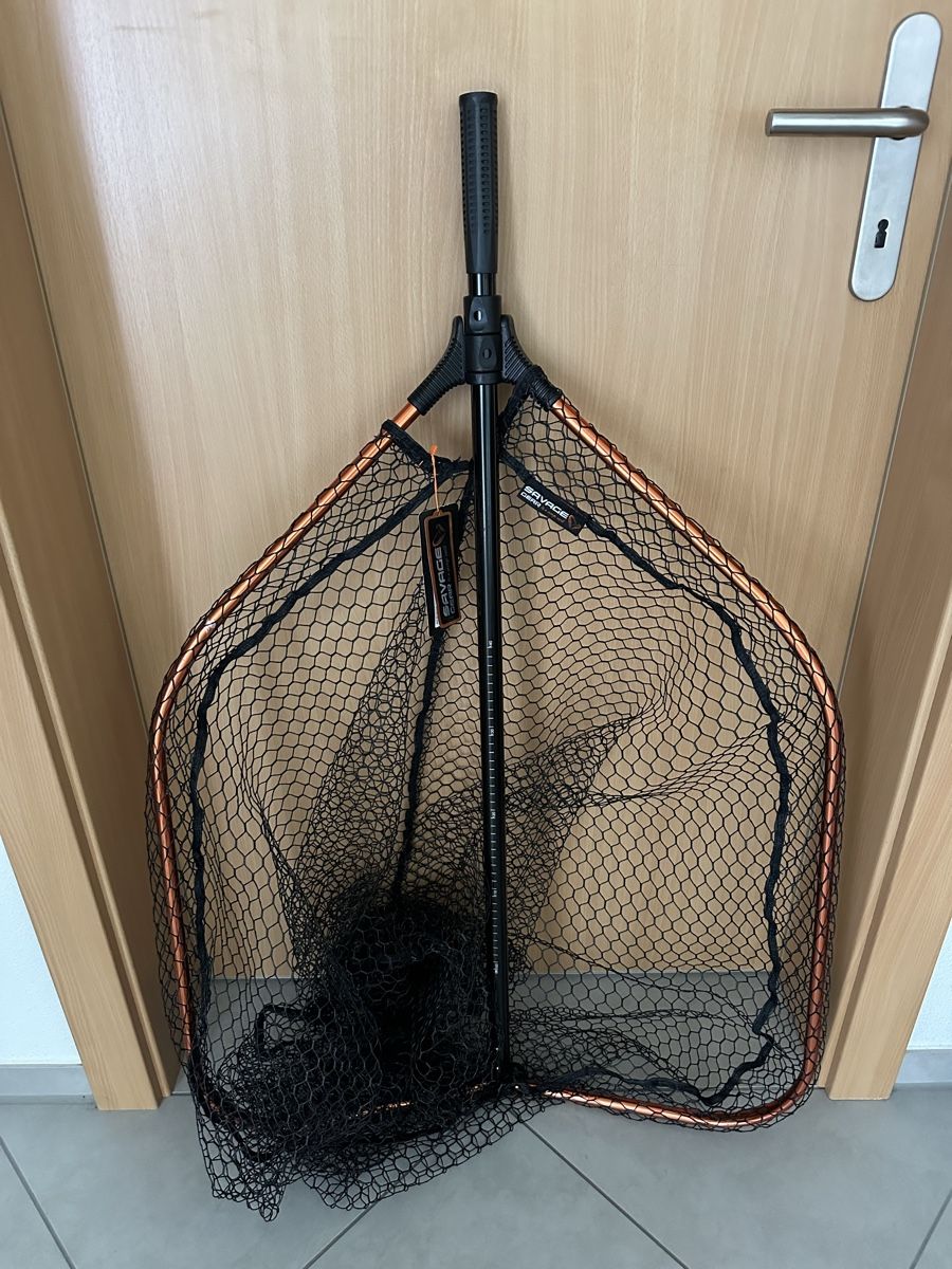 Tutti gli attrezzi: SAVAGE GEAR PRO FOLDING NET DLX – Nuovo e nell'imballaggio originale da Stalden (Sarnen) venduto da janandi 1