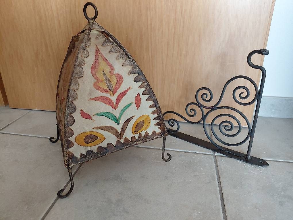 Lampade: Lamapade in pelle marocchine – Usato da Morbio Inferiore venduto da Giosueffa