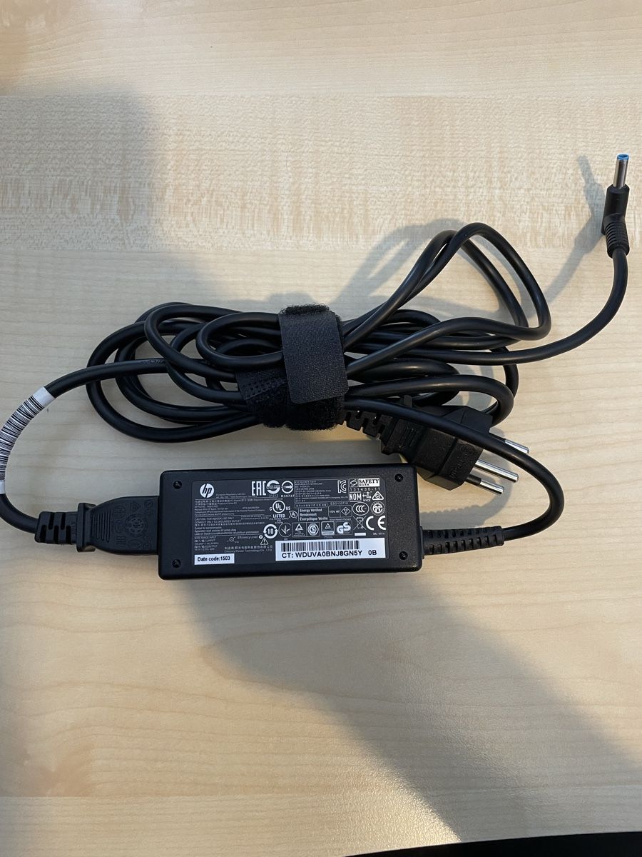 Hewlett Packard Caricabatterie: Chargeur HP 45w – Usato da Gryon venduto da Simul