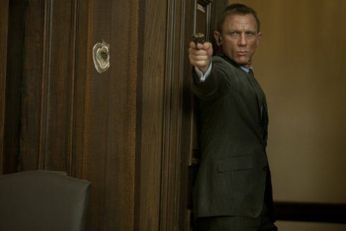 Tutti i DVDs: James Bond: Skyfall [Blu-ray] – Nuovo (secondo la descrizione) da Laupen ZH venduto da Moviesammler 5