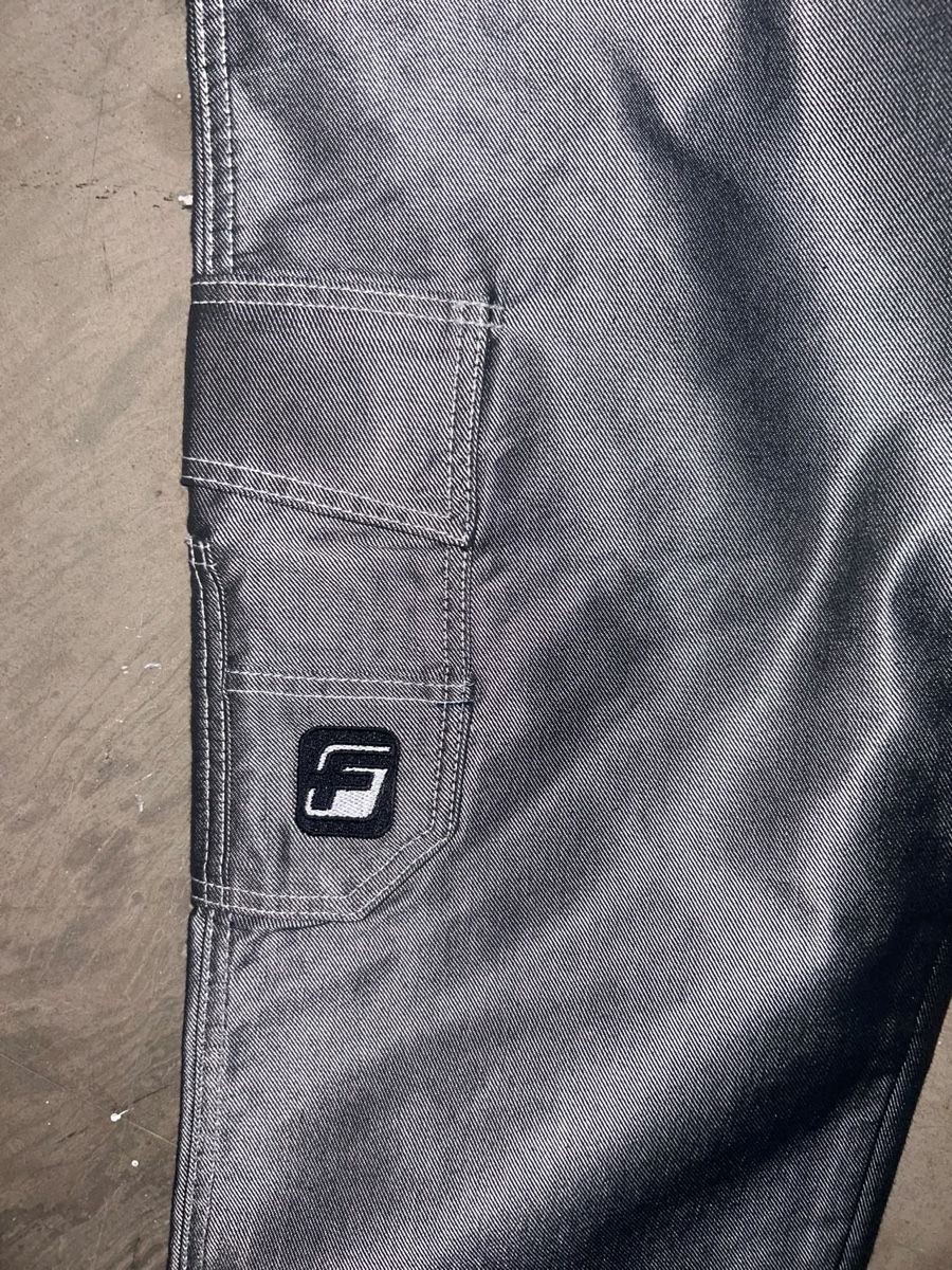 Fubu Hosen: FUBU SILVER PANTS – Neu und originalverpackt aus Sennhof von spider605 4