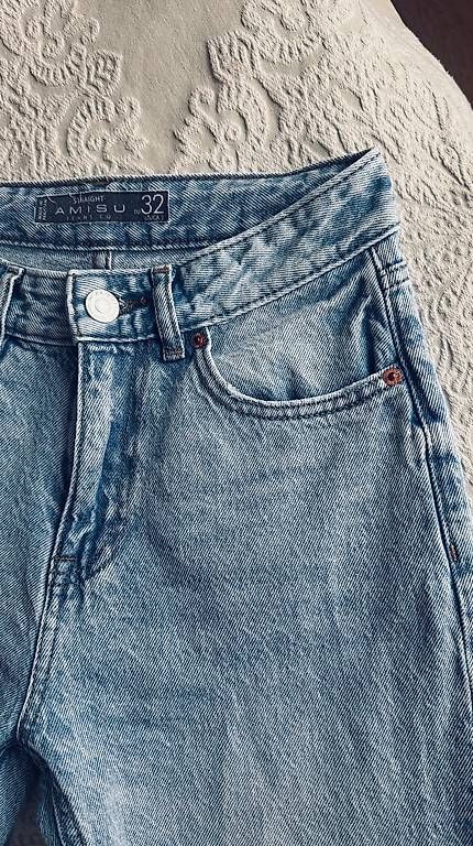 Jeans: Jeans Straight Leg – Usato da Hünenberg See venduto da Schulers 1