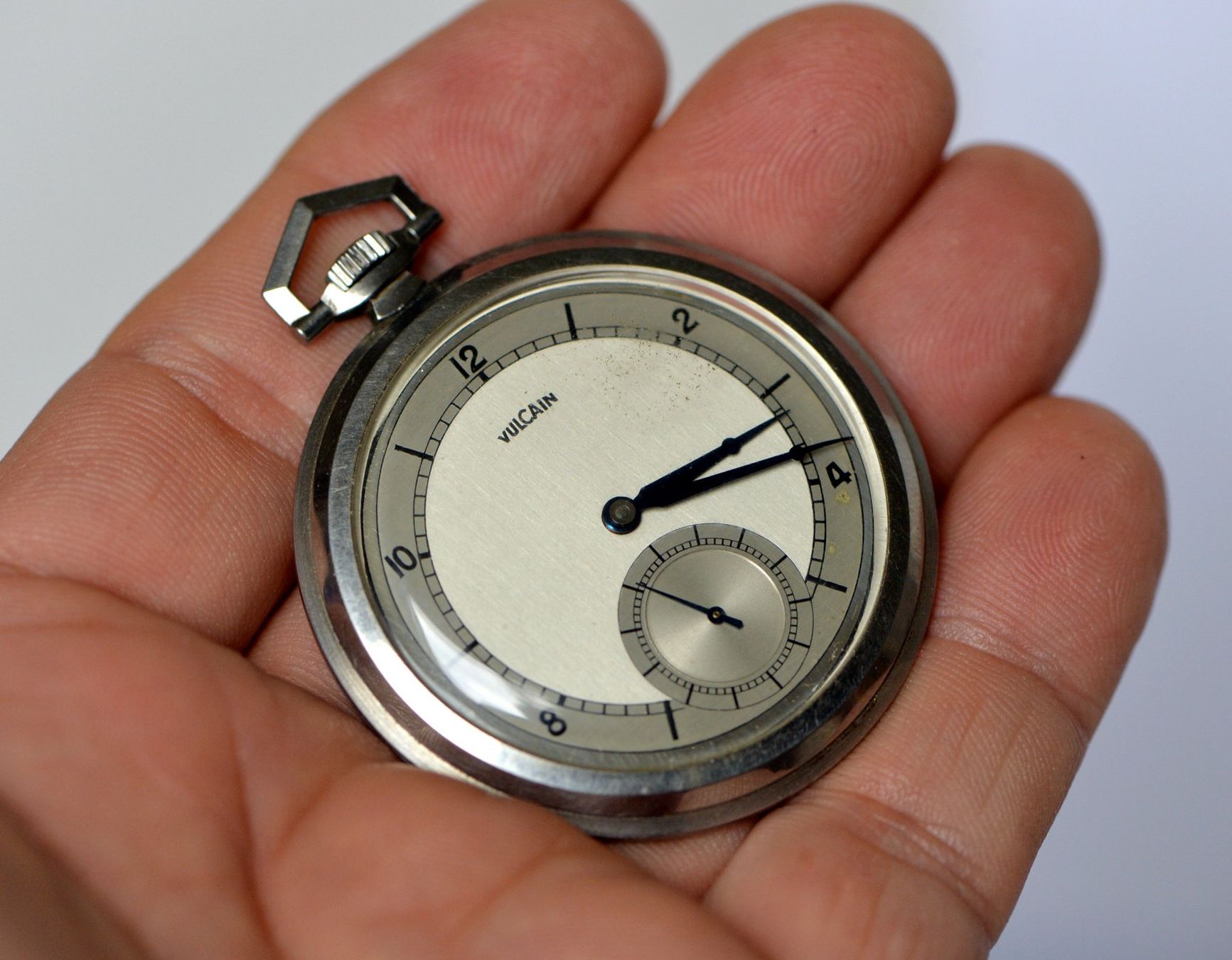 Vulcain Uhren: "Montre" Vulcain – Gebraucht aus Neuchâtel von Neuchatel 1