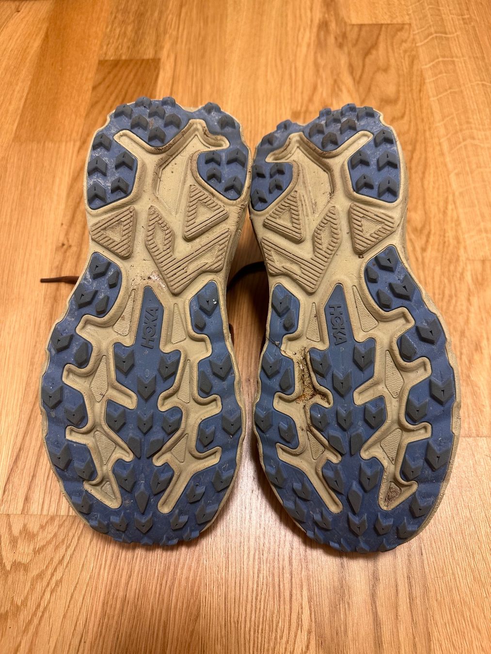 Hoka One One Herrenschuhe: Hoka Challanger 8 Laufschuh/Trailrunschuh – Gebraucht aus Niederurnen von Smiritee 5