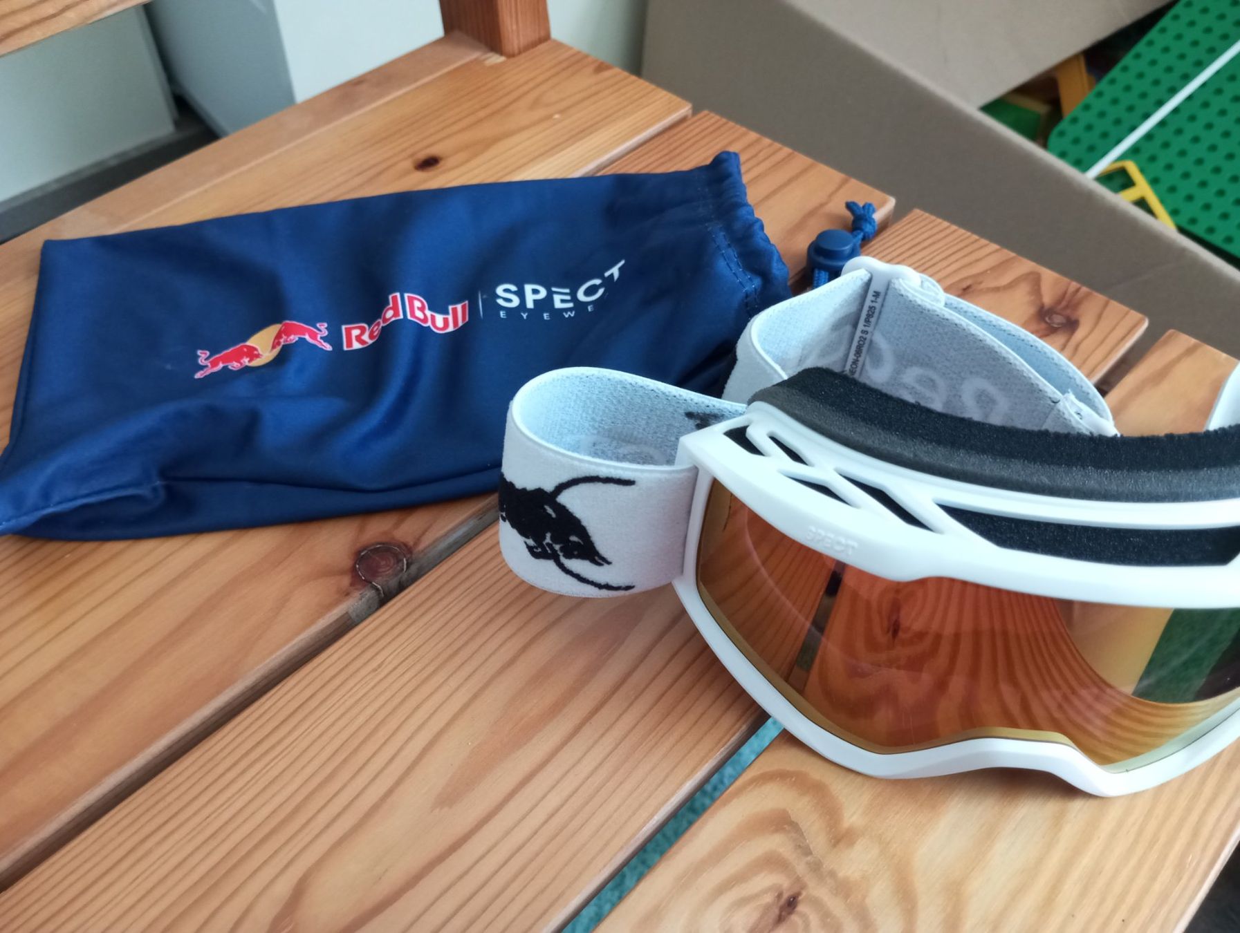 Red Bull Occhiali & Lenti: Skibrille – Usato da Amriswil venduto da cbe_cr6q