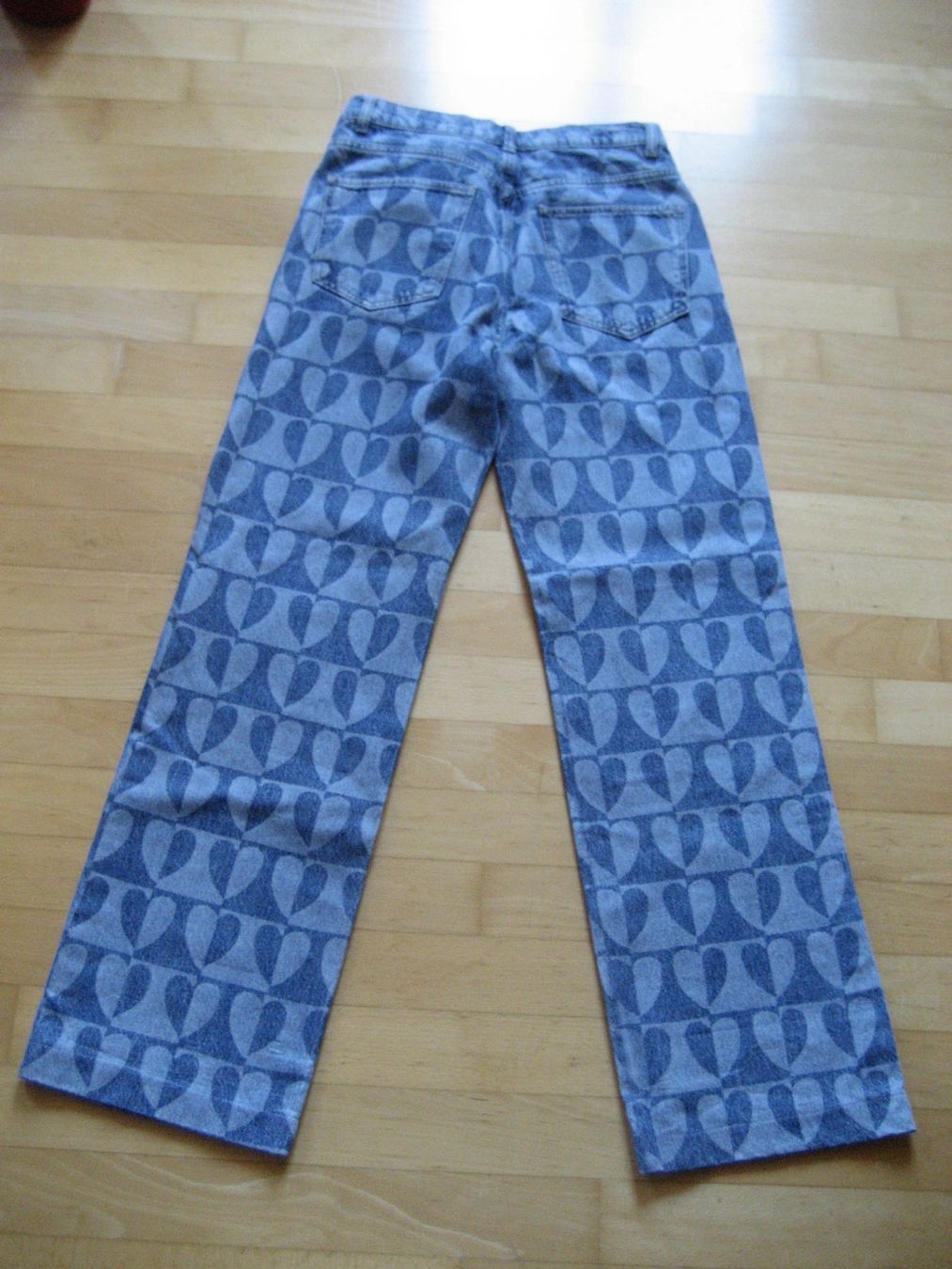 Jeans: Superschöne "Herzen"-Jeans – Usato da Unterengstringen venduto da Olifant4 2