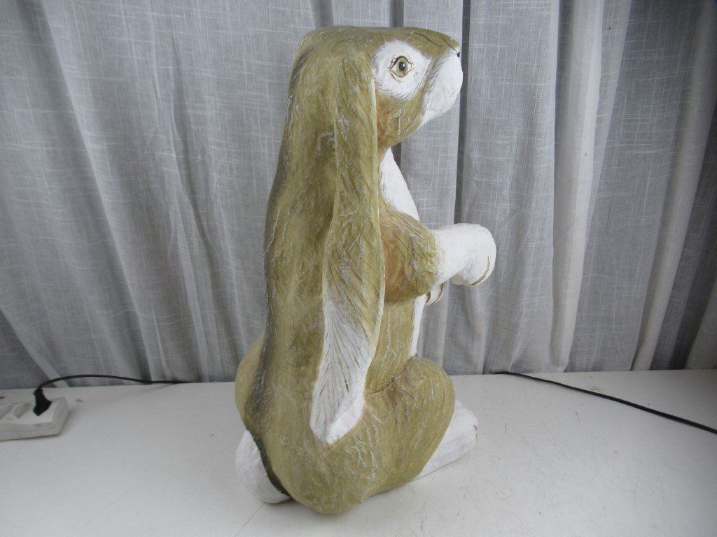 Alle Dekorationen: Osterhase Deko Ostern Pappmache Figur – Gebraucht aus Flums von  4