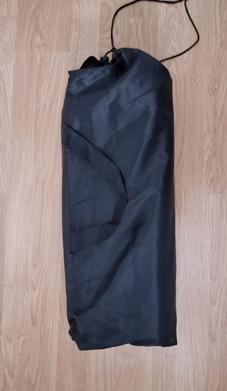 Tables: Camping Klapptisch,  Aluminium Schwarz. klein Verpackt – D'occasion à Lützelflüh-Goldb par bli_f2v9 7