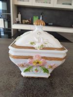 Dekorative Bonbonniere, Vintage Schmuckdose mit Deckel! (54)