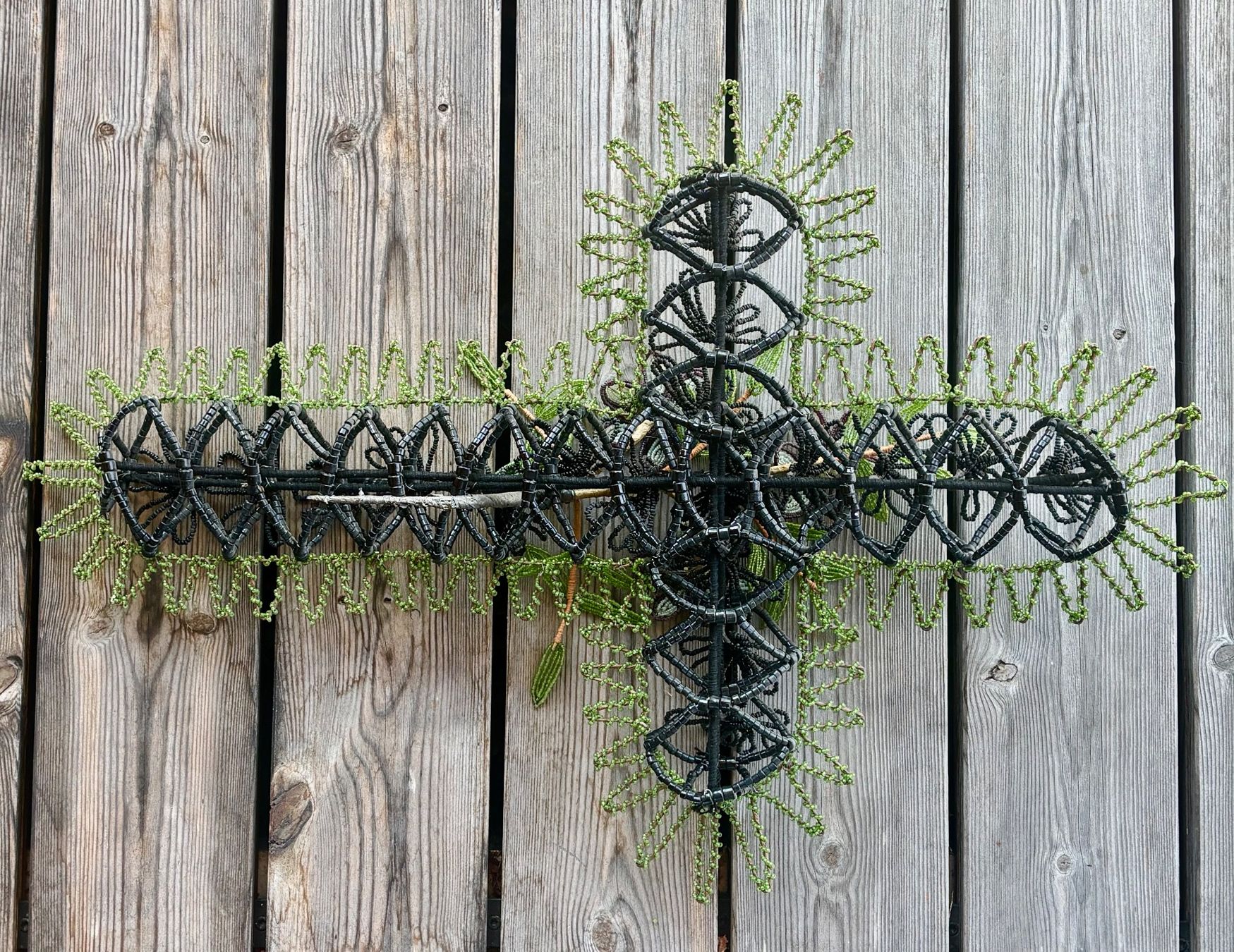Sculptures & Statues: antiker Grabschmuck Wandkreuz – D'occasion à Lüchingen par Eeizo 1