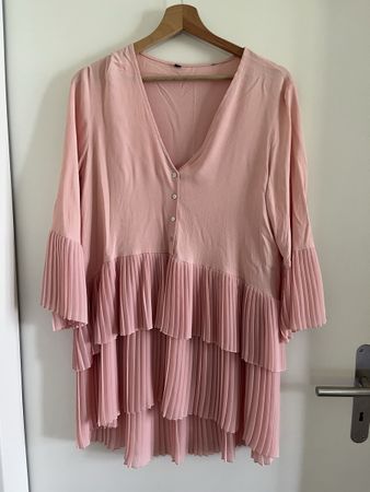 Ladies Blouse Pink Size M pleated sleeves ruffle hem