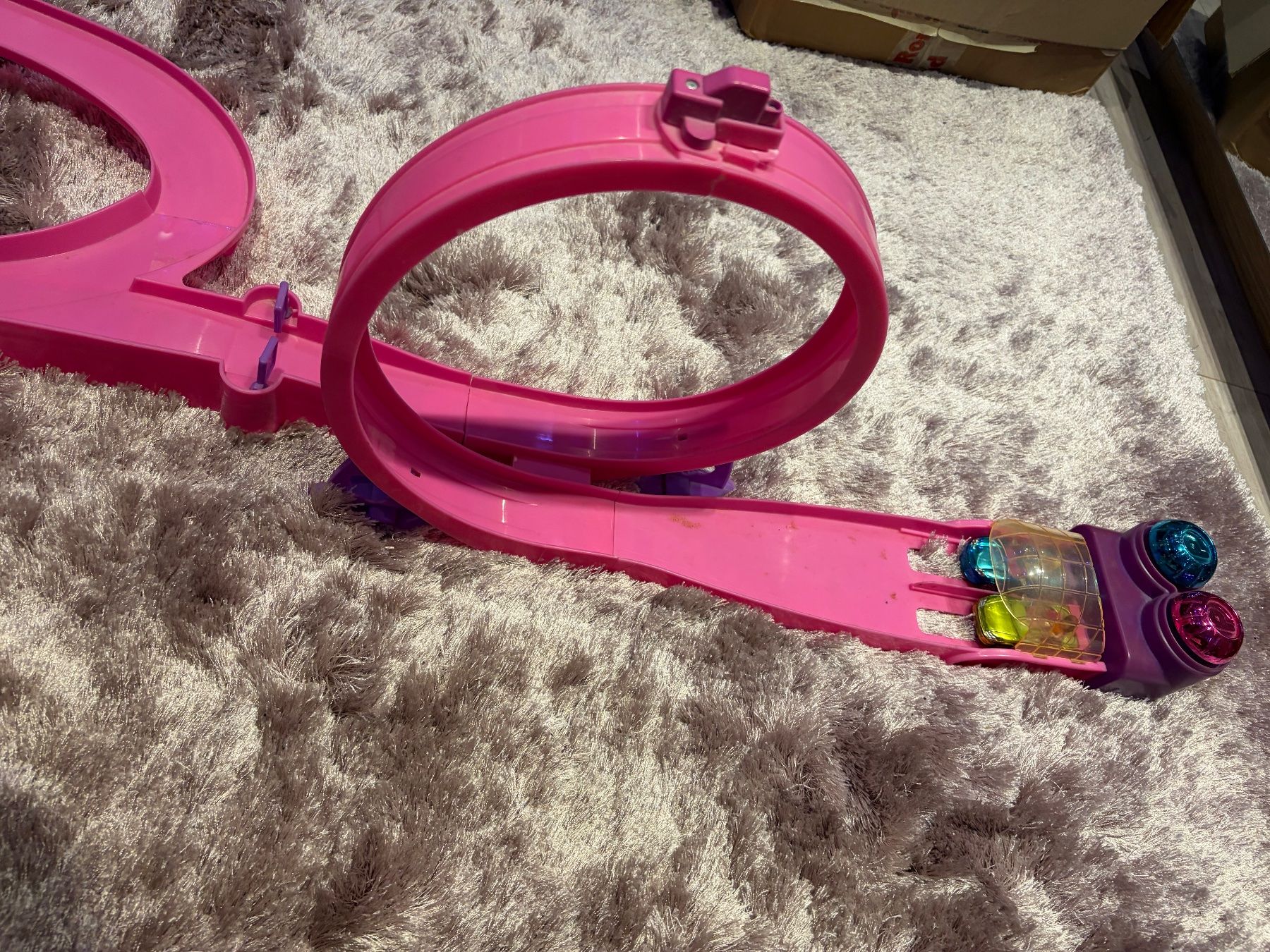 Polly Pocket Giocattoli: Polly Pocket Rennbahn – Difettoso da Wölflinswil venduto da Crow 2