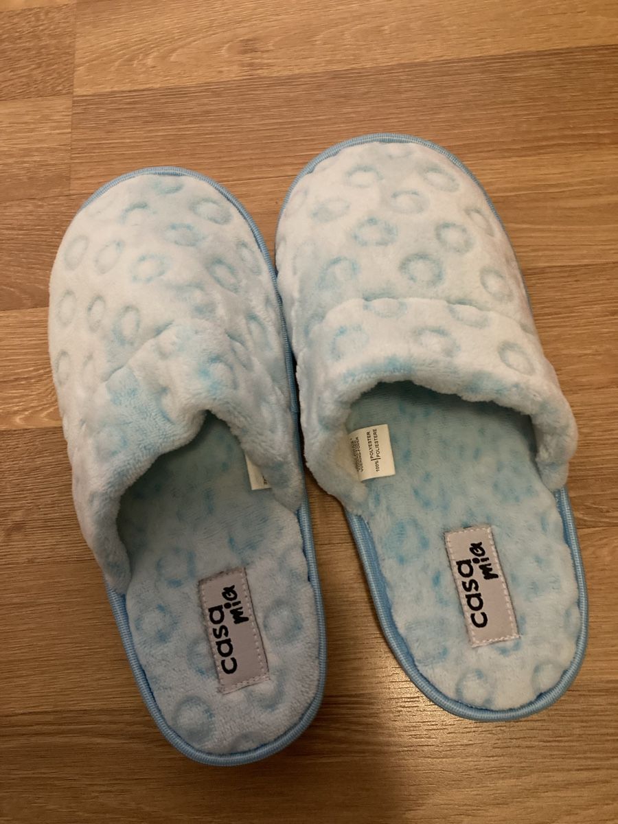 Scarpe da donna: Damen Hausschuhe blau Gr. 39 – Nuovo (secondo la descrizione) da Emmenbrücke venduto da JJ_89