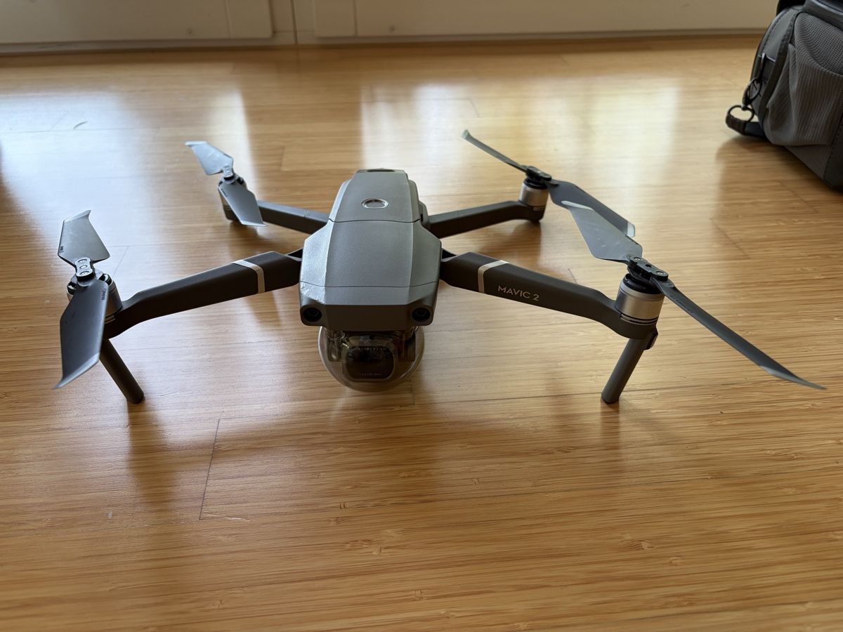 DJI Modellismo RC: DJI Mavic 2 Pro Fly More Kit und Zubehör – Usato da Dornach venduto da Dale-99 1