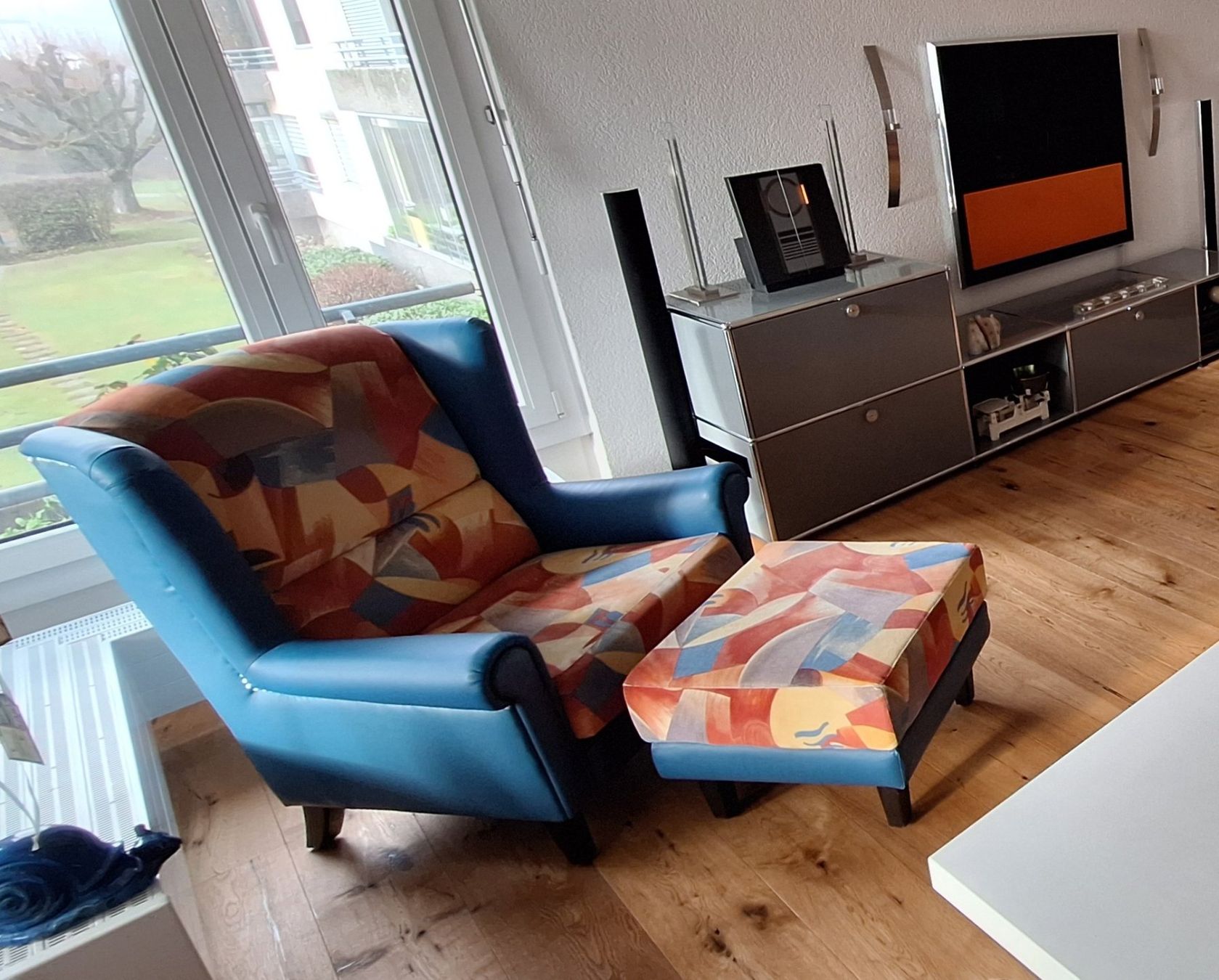 Poltrone: Ohrensessel mit Fussschemel – Usato da Münchenbuchsee venduto da mummeli