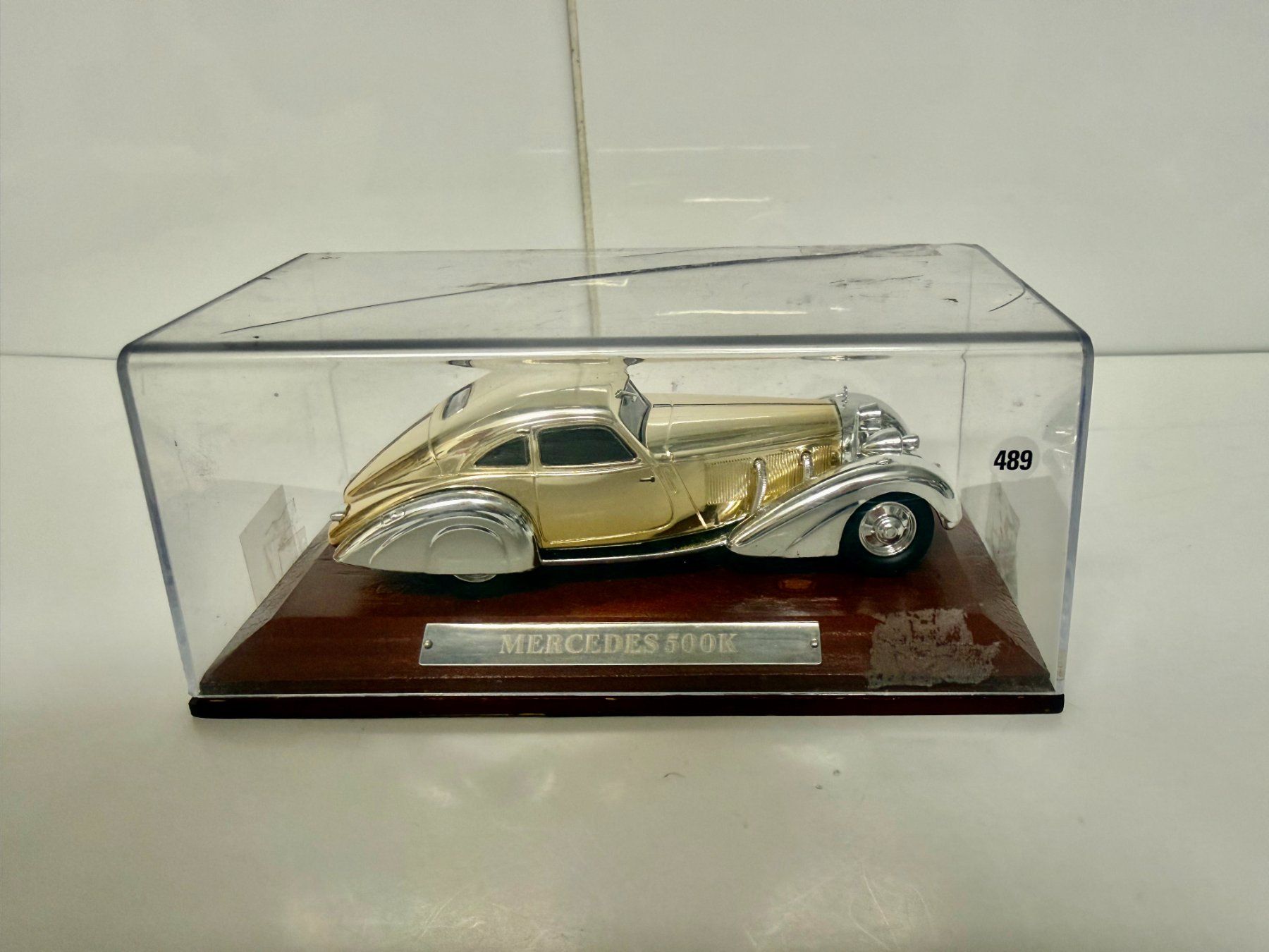 Bugatti Modellini d'auto: Bugatti Coupe Atlantic 1-43 Silver Cars – Nuovo (secondo la descrizione) da Kerzers venduto da tisyayasuBE