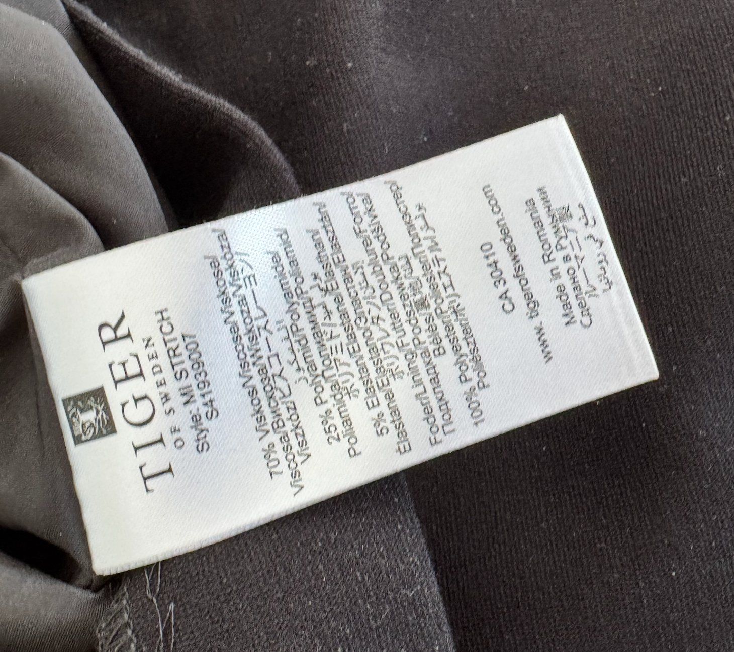Tiger of Sweden Kleider: Tiger of Sweden Kleid – Gebraucht aus Kilchberg ZH von Naori12 3