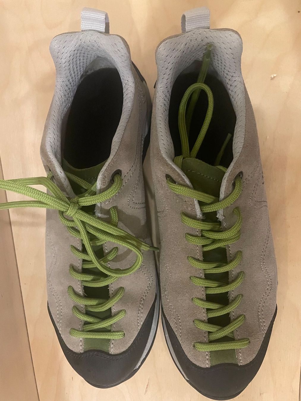 Vibram Scarpe da uomo: KTec / Vibram- Trekkingschuhe/Wanderschuhe Gr. 39, neu – Usato da Uster venduto da jelk 1