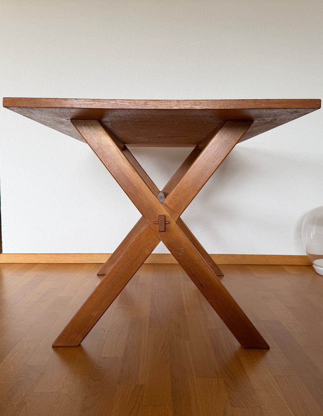 Tables: Robuster Esstisch – D'occasion à Gossau SG par thamiskn 1