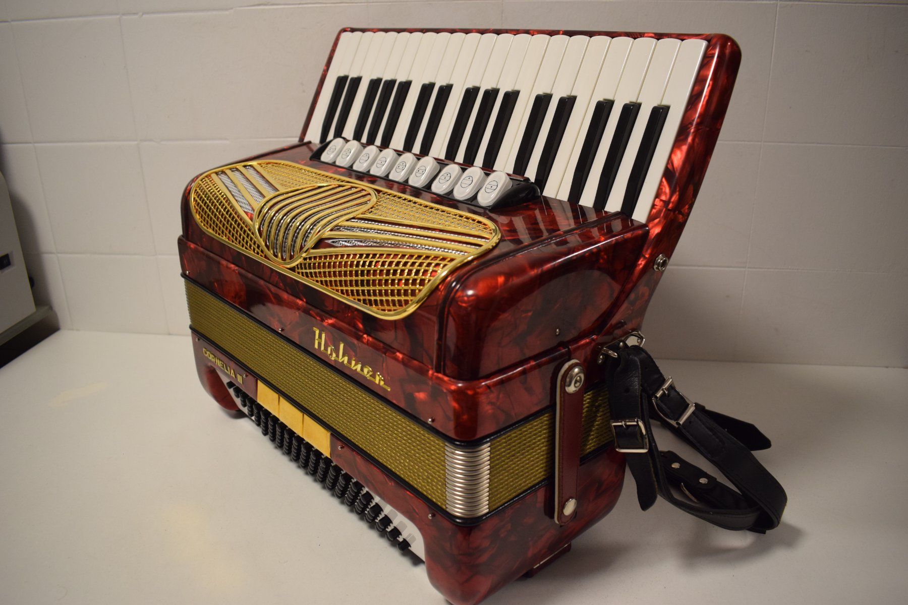 Hohner Musikinstrumente: Akkordeon chromatisch Hohner Cornelia III – Gebraucht aus Zürich von baumusik 2