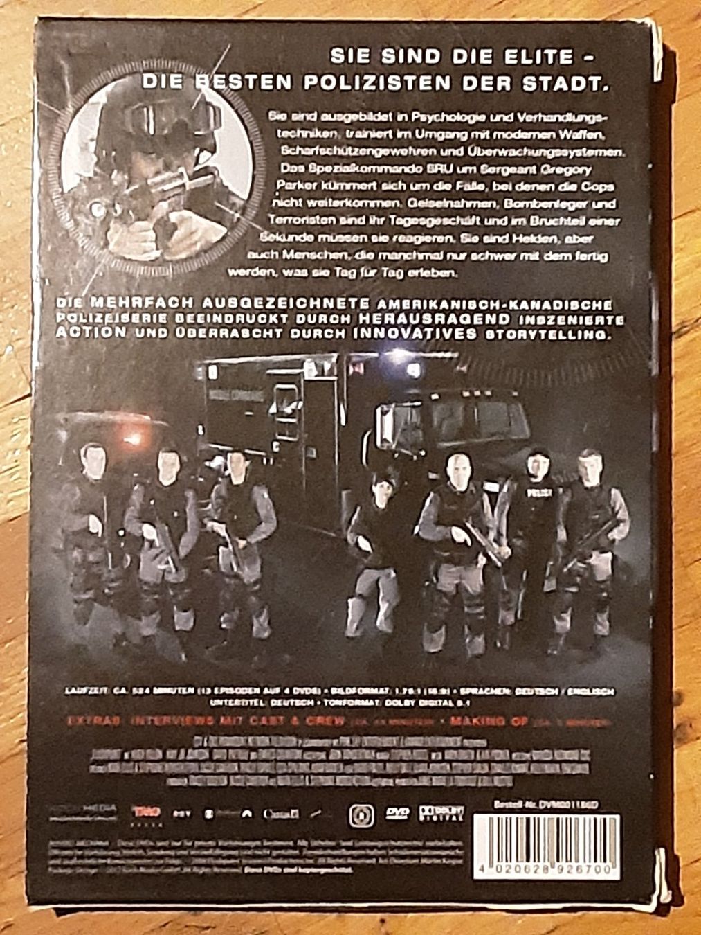 Tutti i DVDs: Flashpoint - Das Spezialkommando - Staffel 1 & 5 – Usato da Wallisellen venduto da Sawr 1