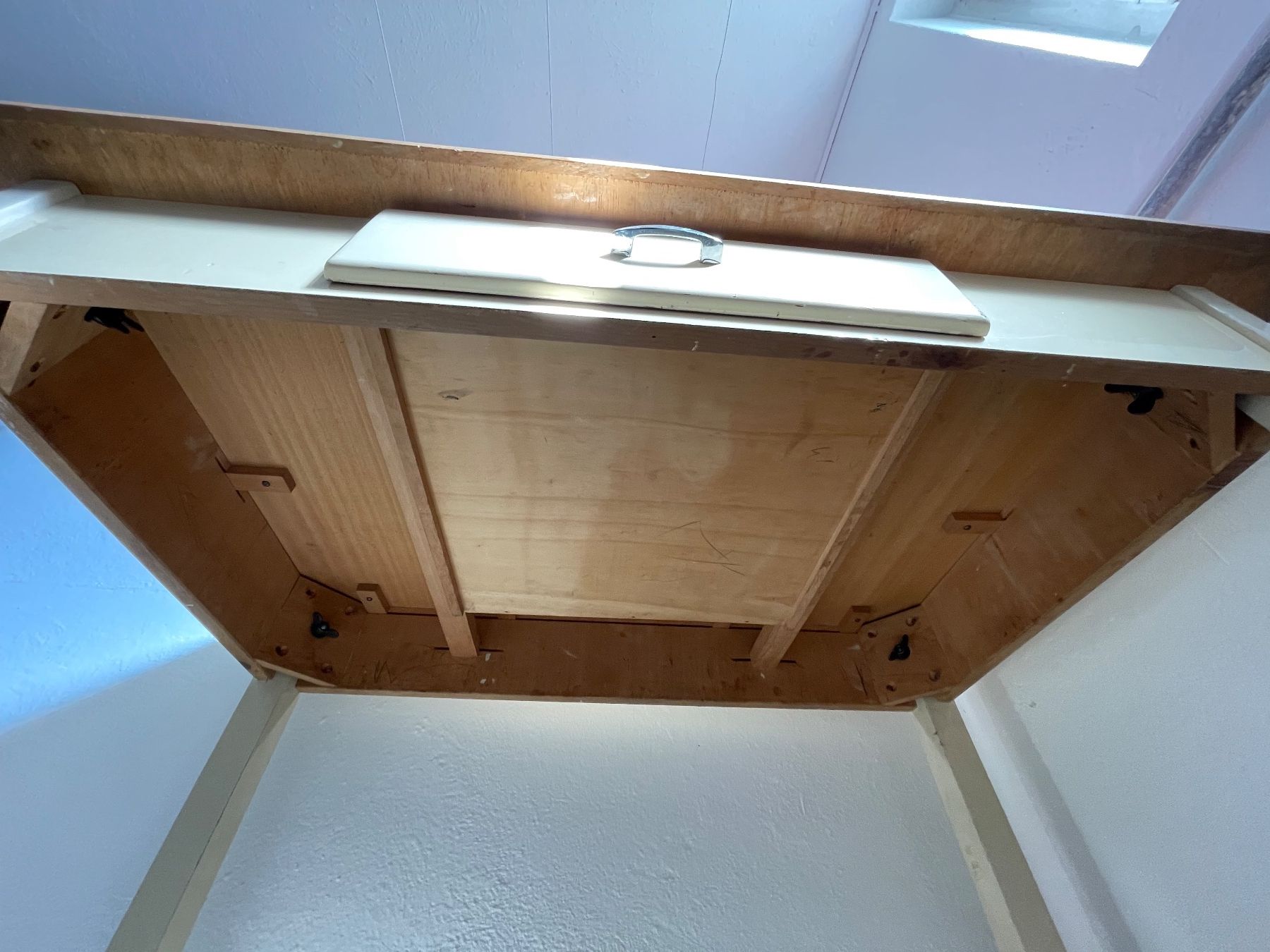 Tische: Tisch – Gebraucht aus Niederweningen von anva69 1