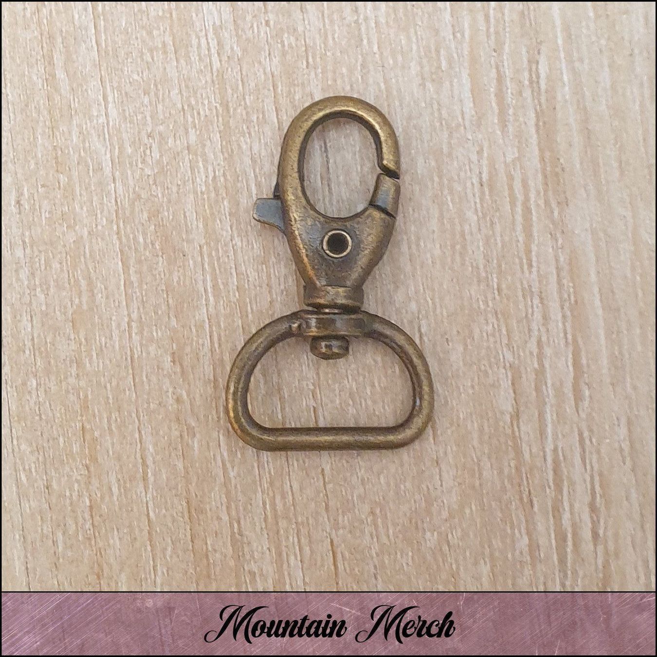 Attrezzatura da arrampicata: Karabiner altmessing 20 mm – Nuovo e nell'imballaggio originale da Wiesenberg venduto da mountain-merch