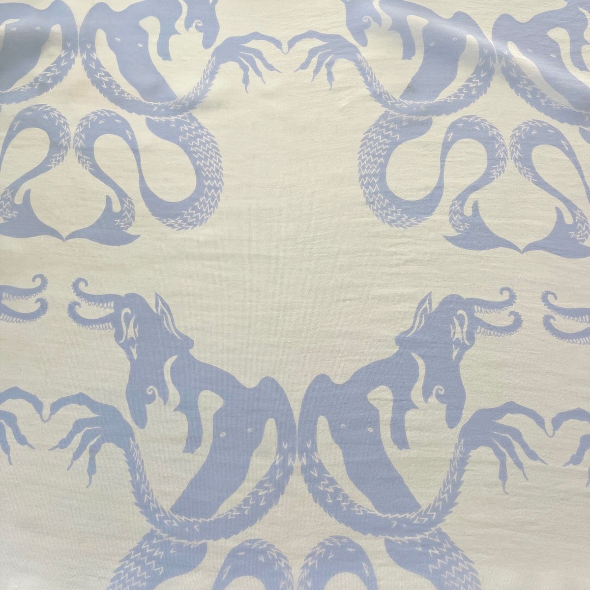 Fabric Frontline Foulard & Sciarpe: FABRIC FRONTLINE Silk Scarf – Nuovo (secondo la descrizione) da Freienbach venduto da Avviivva_Shop 3