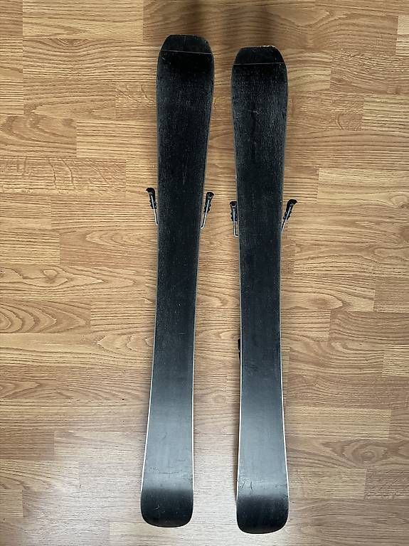 Skis: Kinderski – D'occasion à Münsingen par Ziska001 1
