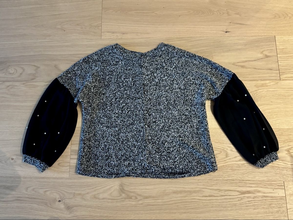 Pullover & Sweatshirts: Rinascimento Pullover mit Perlen  – Gebraucht aus Baden von Tiffany6878 1