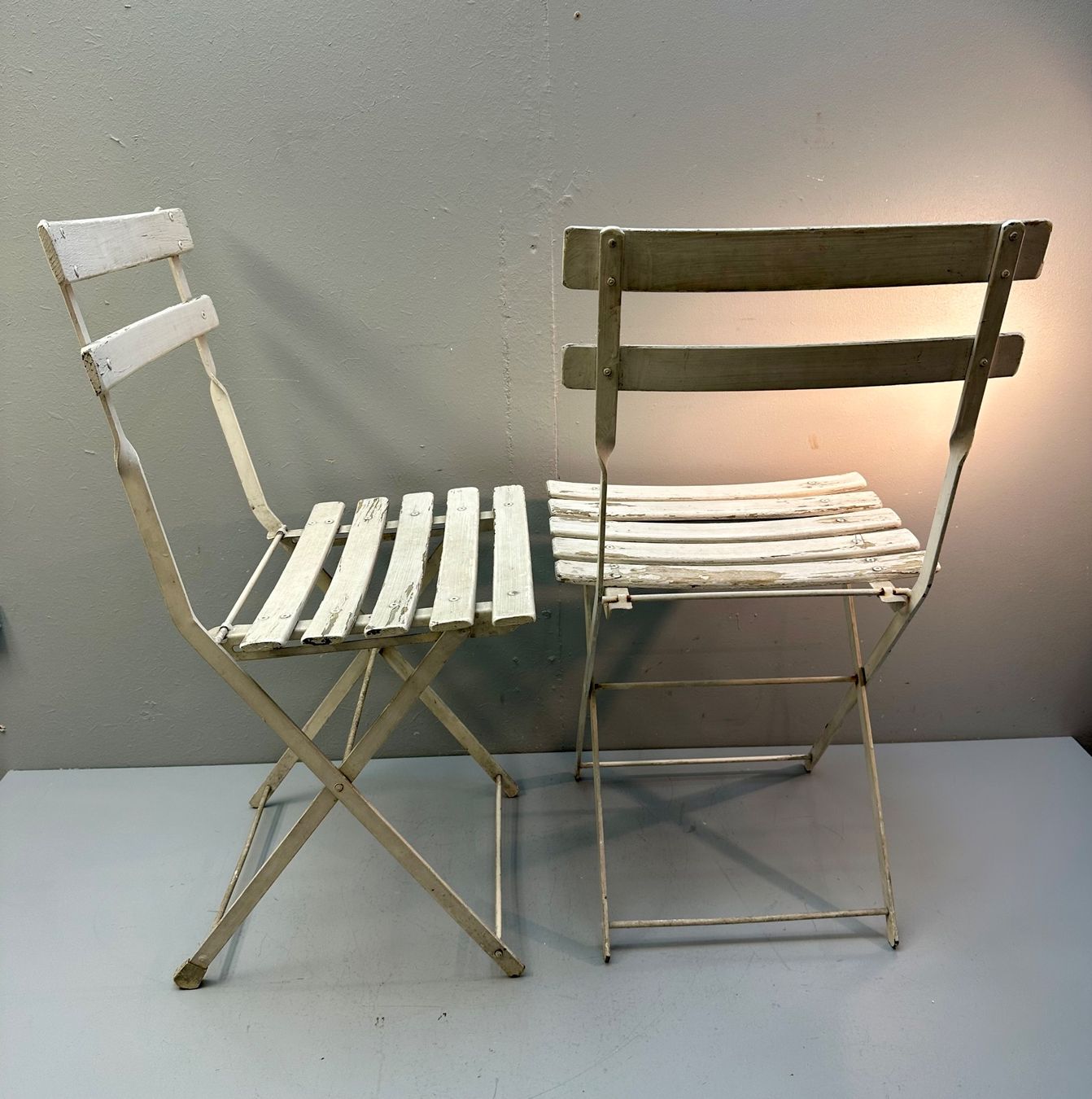 Chaises: 2x GARTENSTÜHLE AB 1.- !!! – D'occasion à Zürich par NIKI777 1