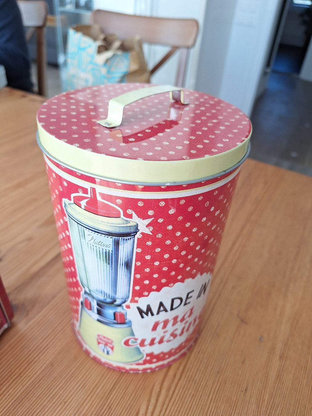 Altre Stoviglie: 2 Shabby Chiq Vorratsdosen – Usato da Aesch BL venduto da ChezToKa 1
