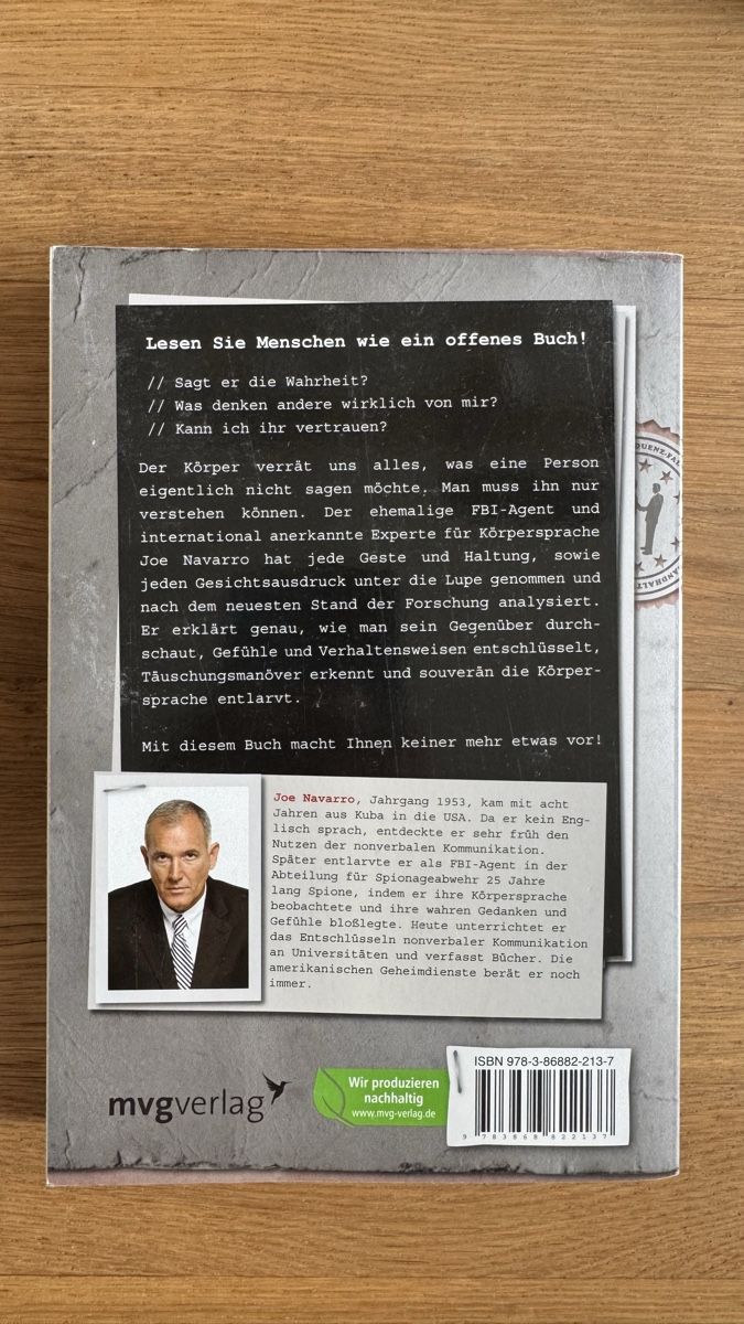 Bücher: Menschen lesen Taschenbuch – Gebraucht aus Gränichen von Buc-ees 1