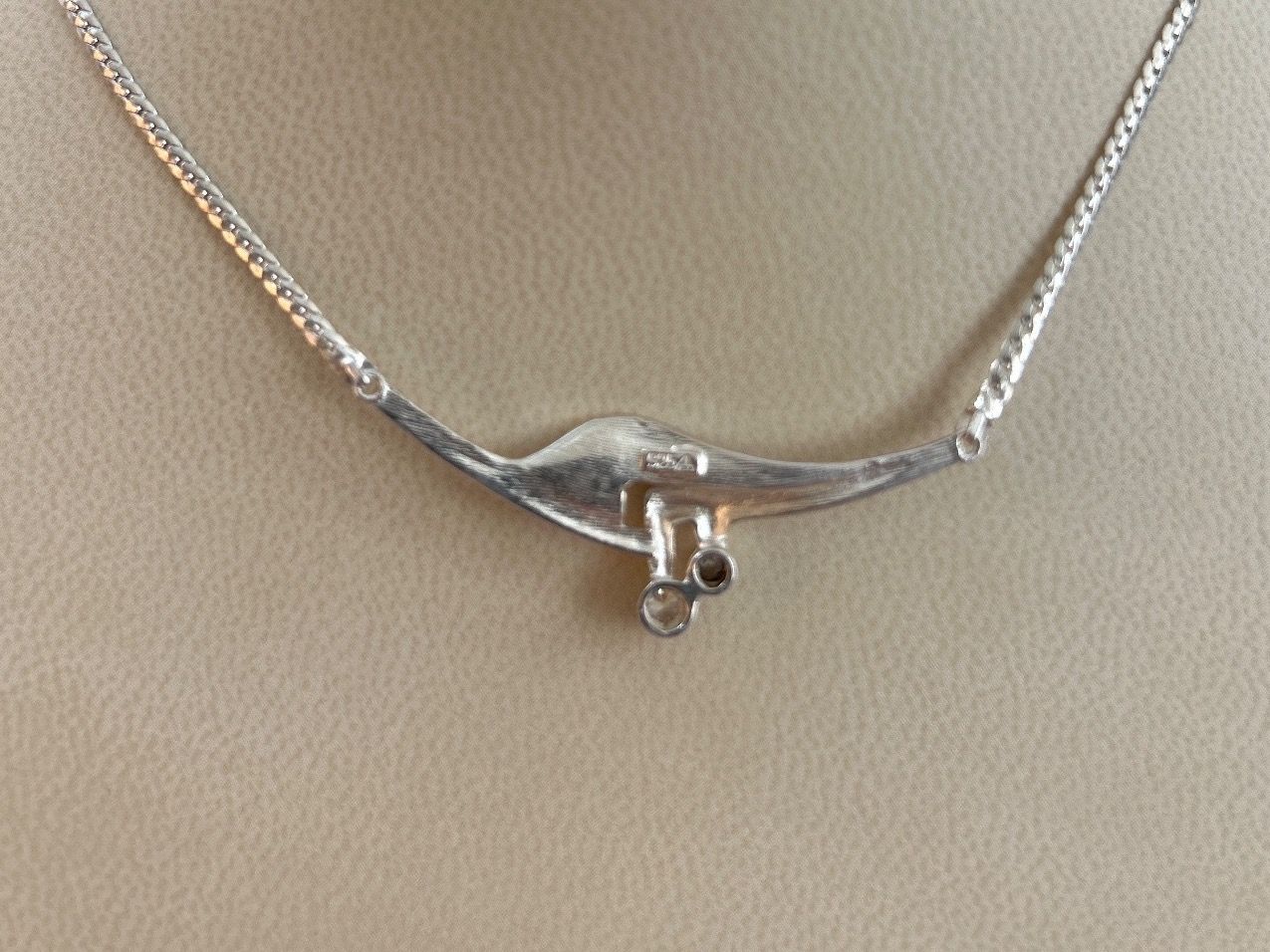 Catenine: Collier mit Zwischenteil – Nuovo (secondo la descrizione) da Fläsch venduto da sus_69xn 1