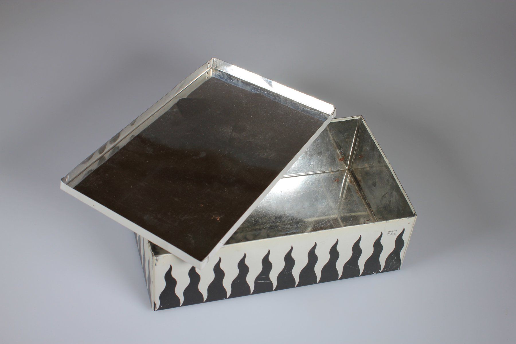 Barattoli: Vintage Werbedose Karl Jacob Basler Leckerly – Usato da Basel venduto da IRMAundFRED 2
