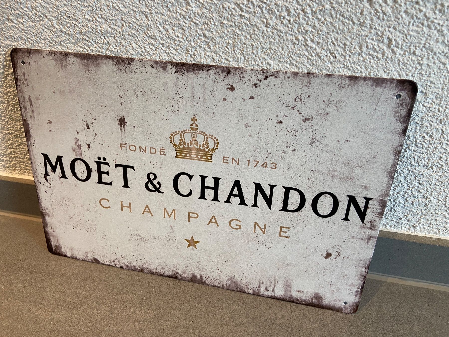 Insegne: MOET & CHANDON Vintage Blechschild ! – Nuovo e nell'imballaggio originale da Seon venduto da Aaargauer01