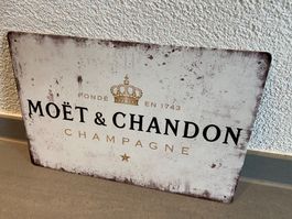 MOET & CHANDON Vintage Blechschild !