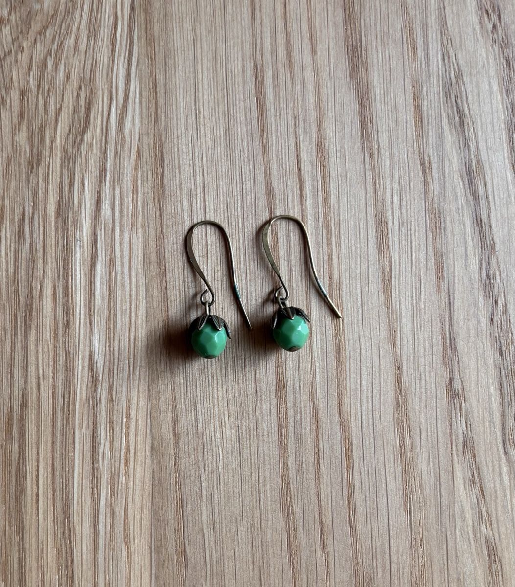 Boucles d'oreille: floral dangle earrings – D'occasion à Kilchberg ZH par ben_pc68 3