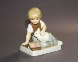 GOEBEL FIGUR MÄDCHEN MIT HASE 1984