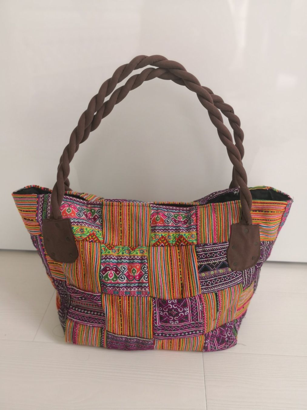 Taschen für Damen: 🤩BOHO-CHIC HANDGEMACHTE ETHNO PATCHWORK XXL TASCHE NEU – Neu (gemäss Beschreibung) aus Olten von Naja-Twins-Twins 4