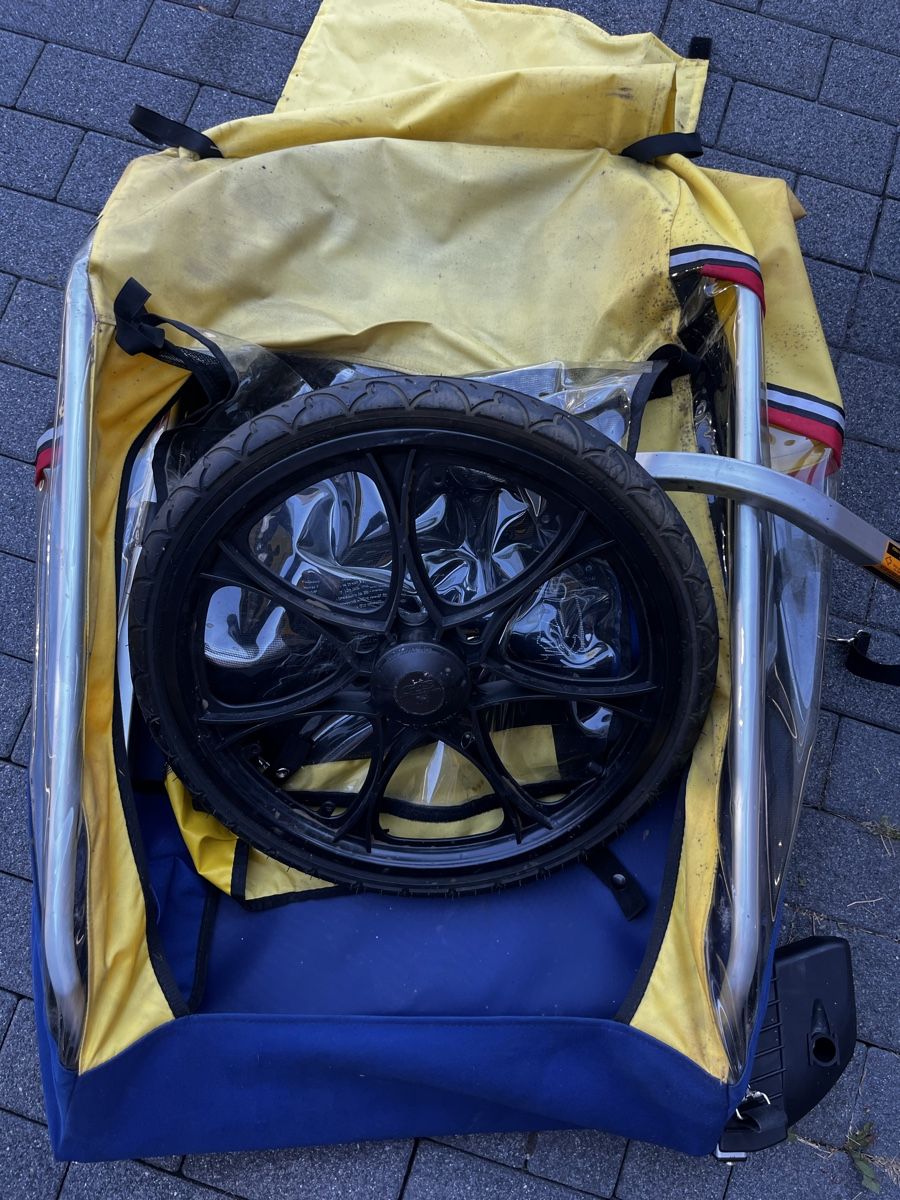 Anhänger: Remorque à vélo - trek  – Gebraucht aus ATTALENS von HDT123