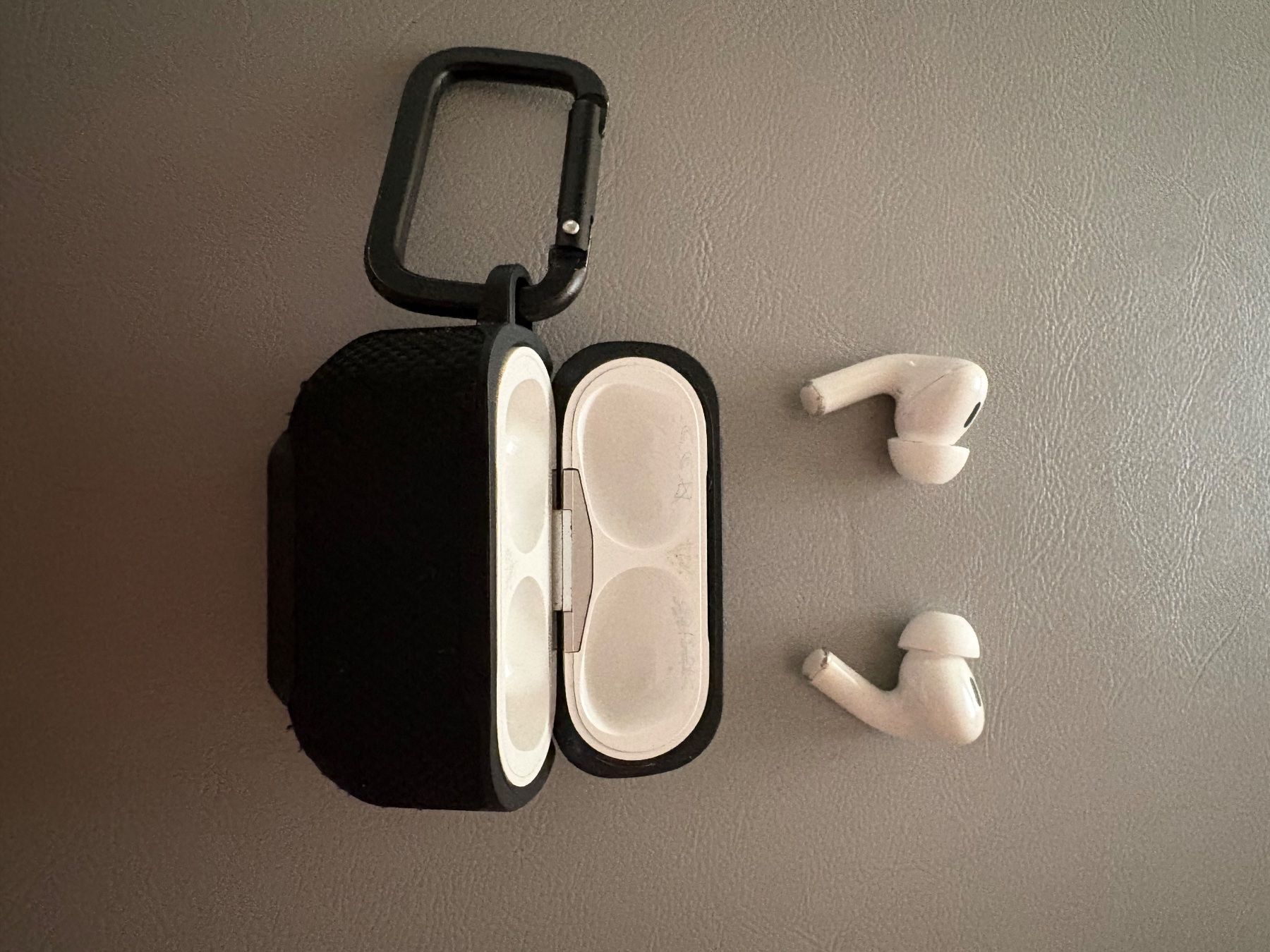 Apple Kopfhörer: Apple AirPods Pro 2 – Gebraucht aus Horgen von Pupygin84 2