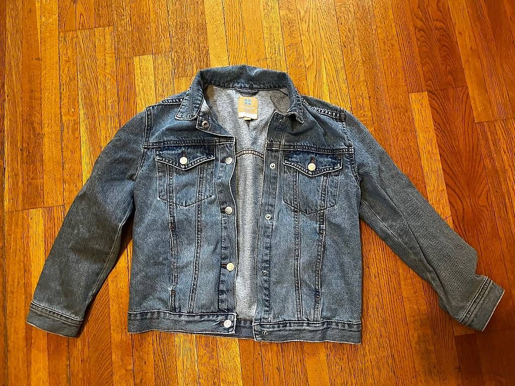 Jacken & Mäntel: Lässiges Mädchen Jeans Jacke - Gr.140.- – Gebraucht aus Zürich von camikaze