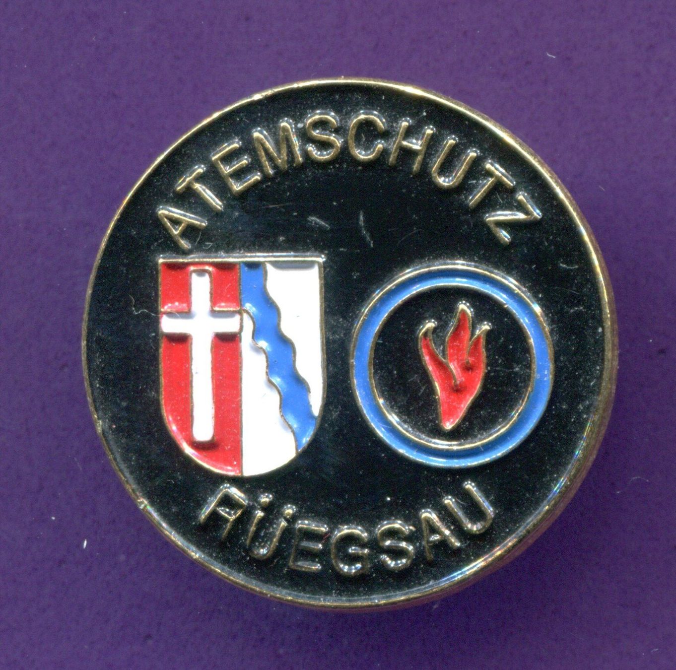 Placchette & Badge: Feuerwehr  RÜEGSAU  Atemschutz – Usato da Winterthur venduto da Sammleroase