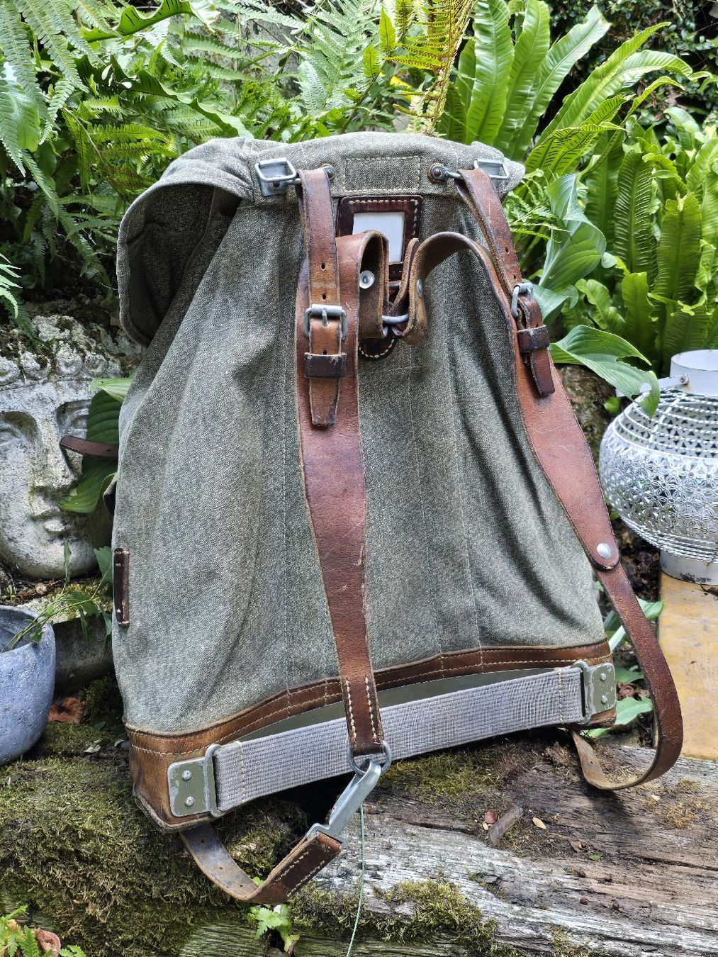 Schweizer Armee Rucksäcke: Alter Militärrucksack – Gebraucht aus Walkringen von Vanuca 7