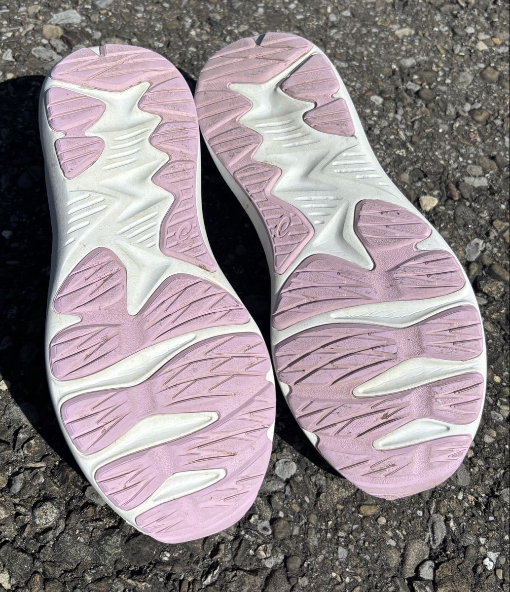 Asics Damenschuhe: Asics kaum gebraucht  – Gebraucht aus Hedingen von evaevaeva 1