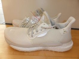 adidas Turnschuhe Solar Hu, Gr. 40, neu