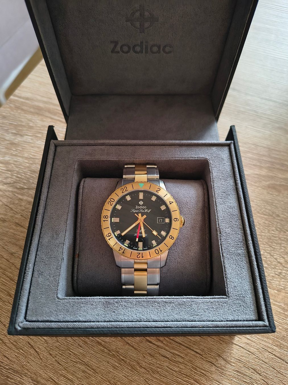 Zodiac Montres: Zodiac Super Sea Wolf GMT – Neuf (Voir description) à Aarau par mdr00 1
